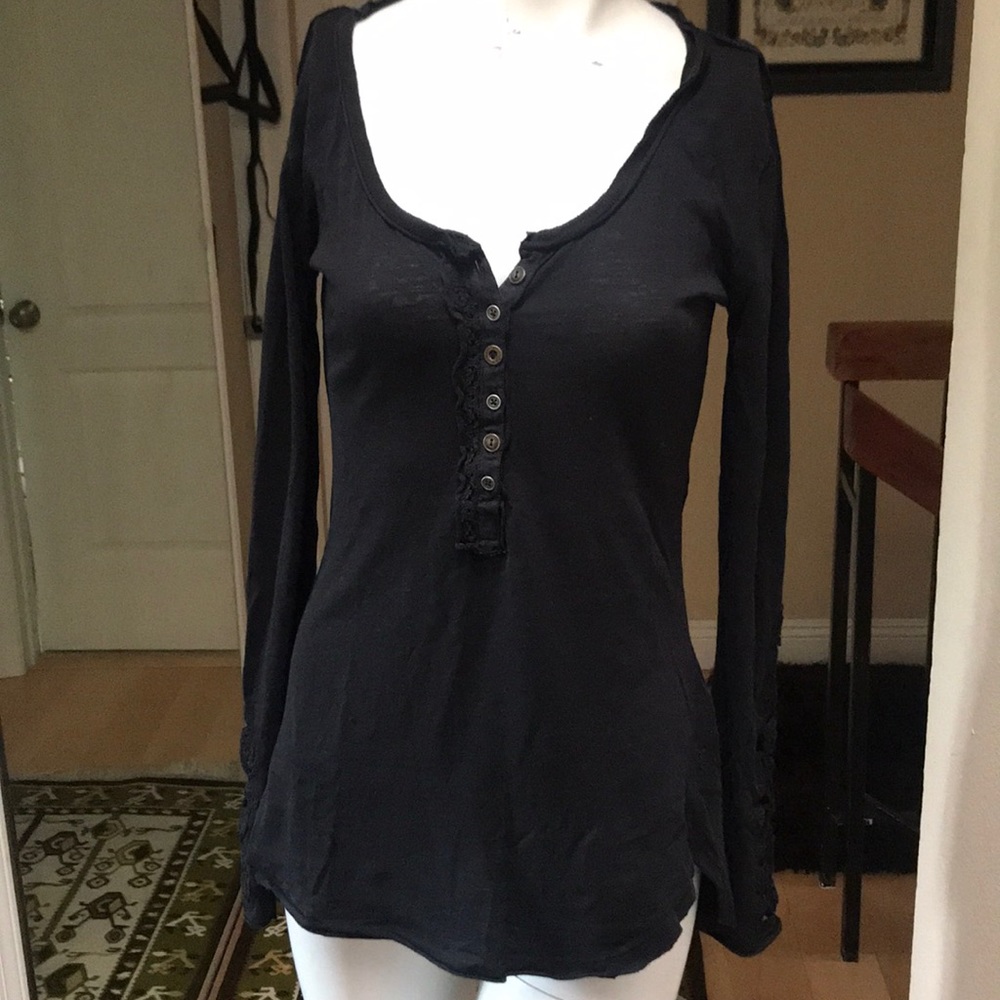 Free People Ling  Sleeve Shirt size SP